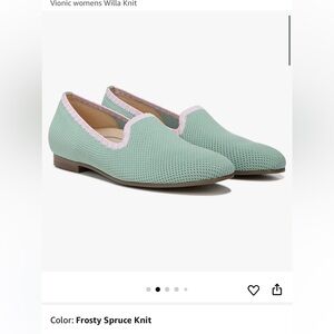 Vionic womens Willa Knit Green and Pink mules Loafers